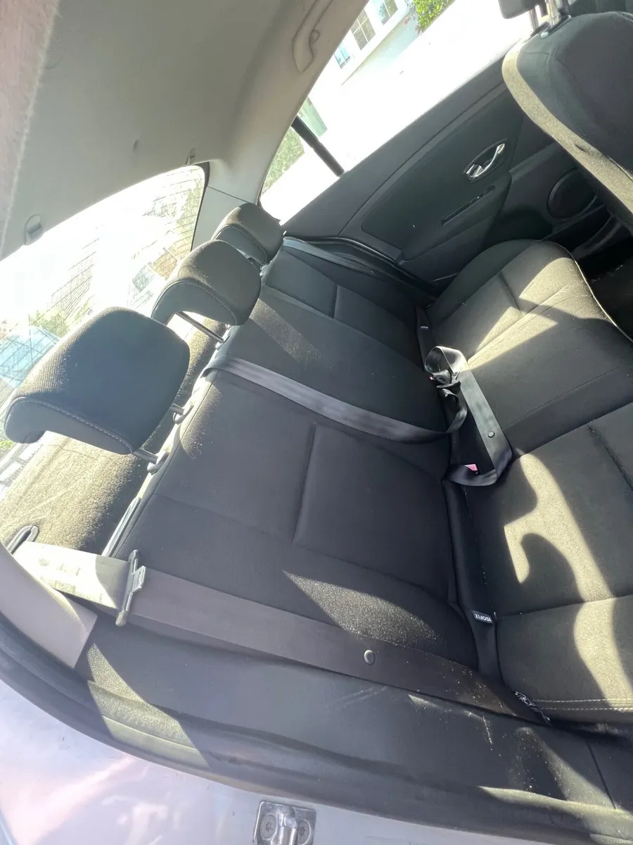 Renault Fluence 2013 - Image 3