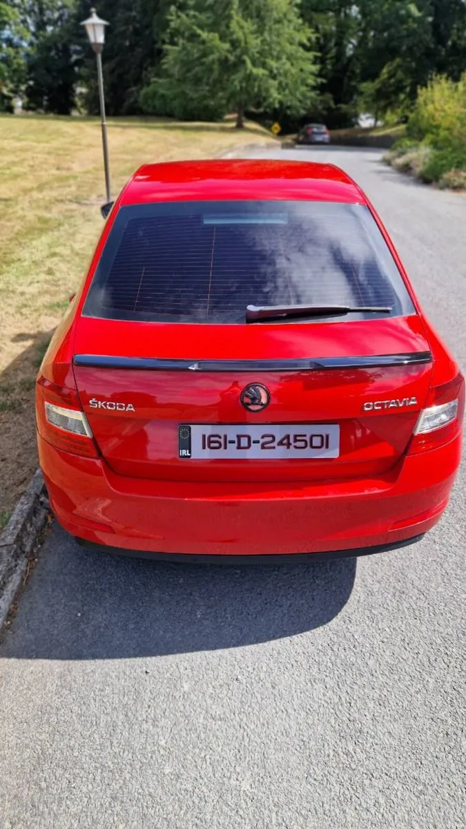 2016 Skoda Octavia Immaculate - Image 6