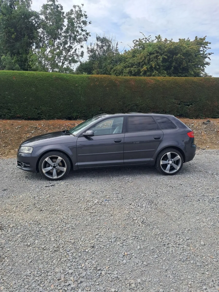 Audi A3 2011 - Image 2