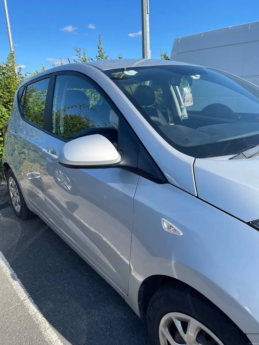 Hyundai i10 2017 - Image 2