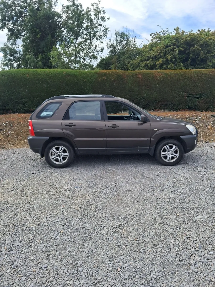 Kia Sportage 2008 Petrol - Image 1