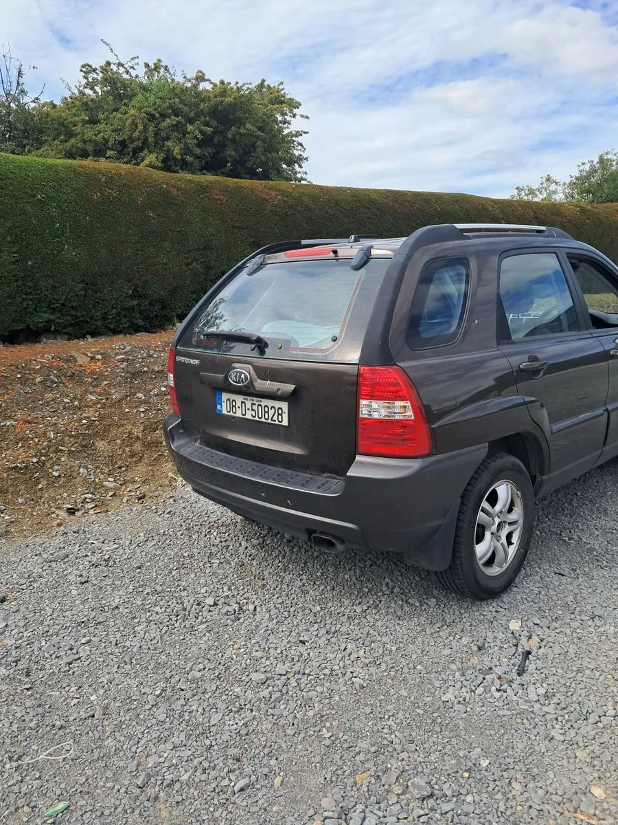 Kia Sportage 2008 Petrol - Image 2