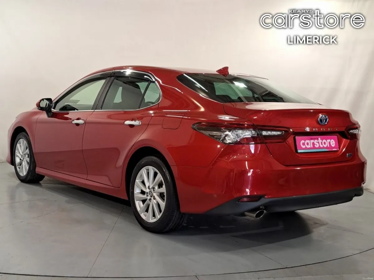 Toyota Camry 2.5 HYBRID - Image 5
