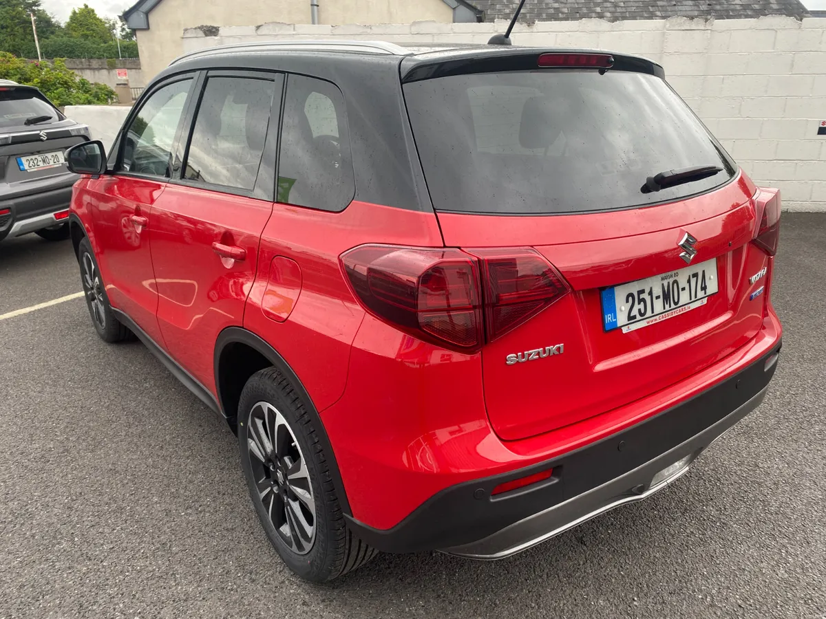 Suzuki Vitara 1.4 Mild Hybrid SZ5 ALLGRIP MT - Image 6
