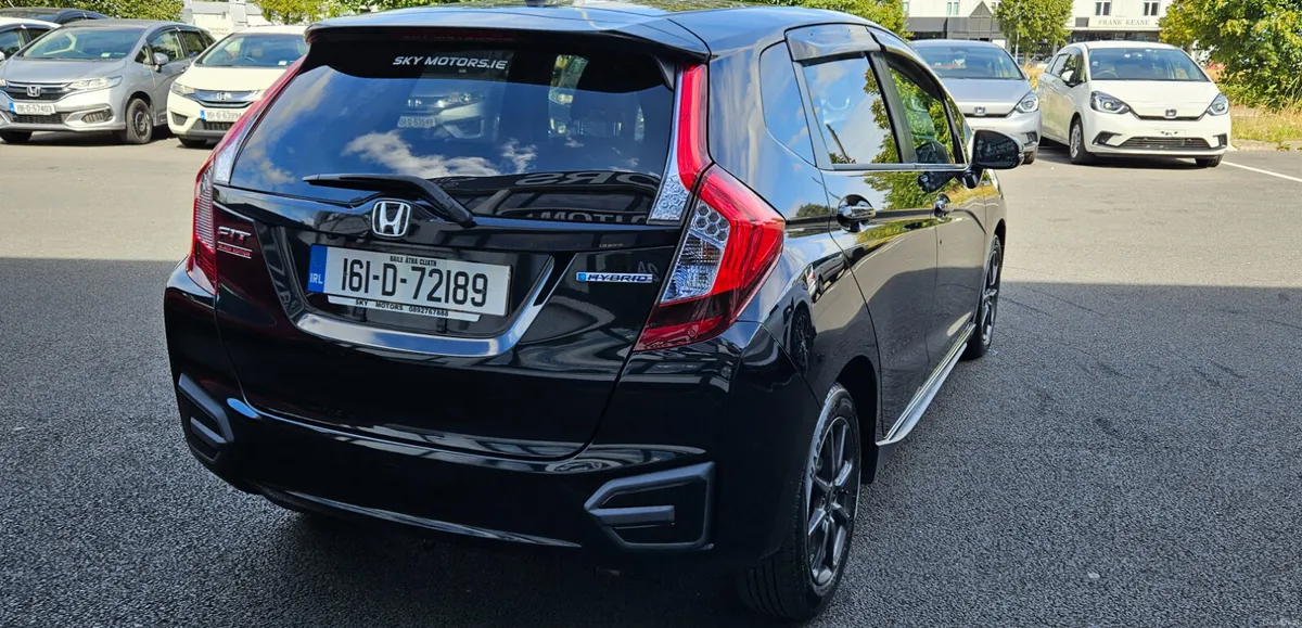 Honda Fit 2016 1.5 Hybrid Automatic - Image 4