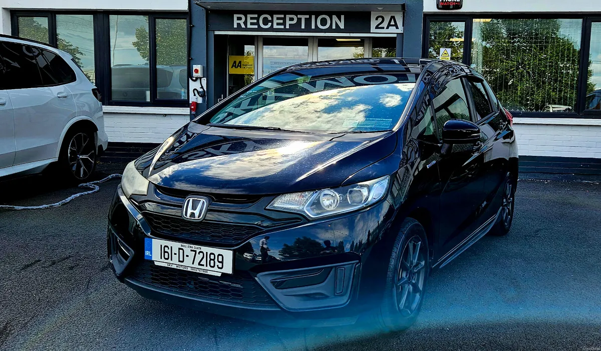 Honda Fit 2016 1.5 Hybrid Automatic - Image 3