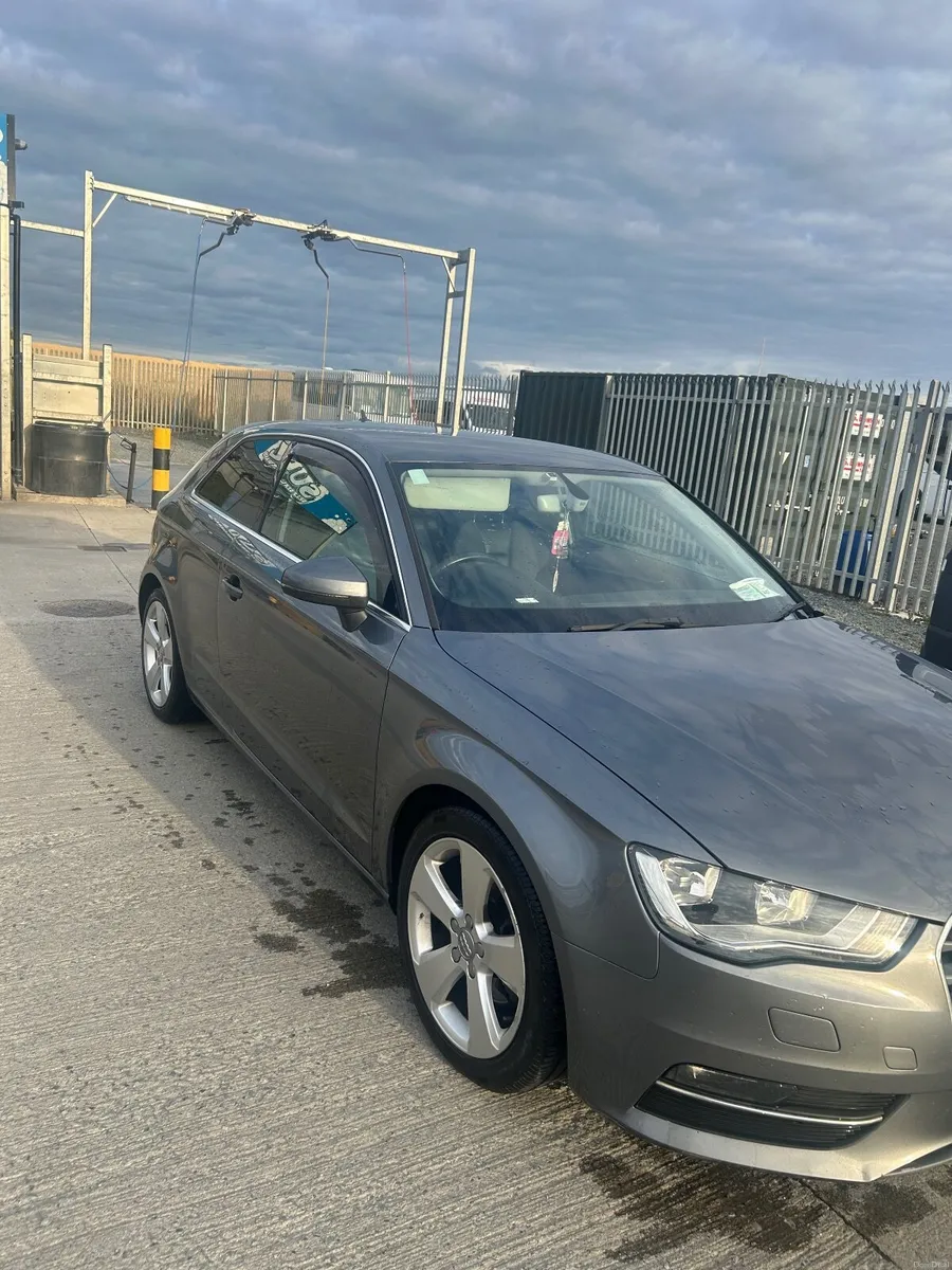 Audi A3 2015 - Image 5