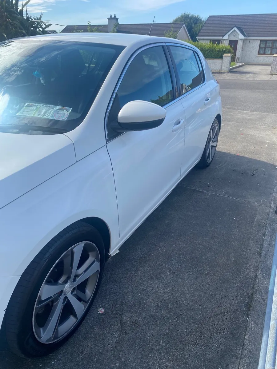 Peugeot 308 2014 - Image 1