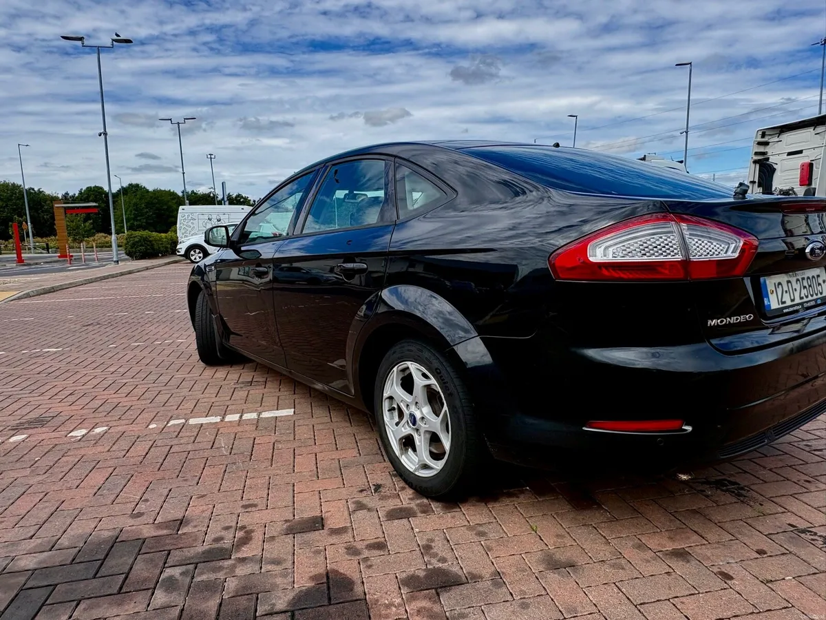 Ford Mondeo 2012 2.0 TDCI - Image 3