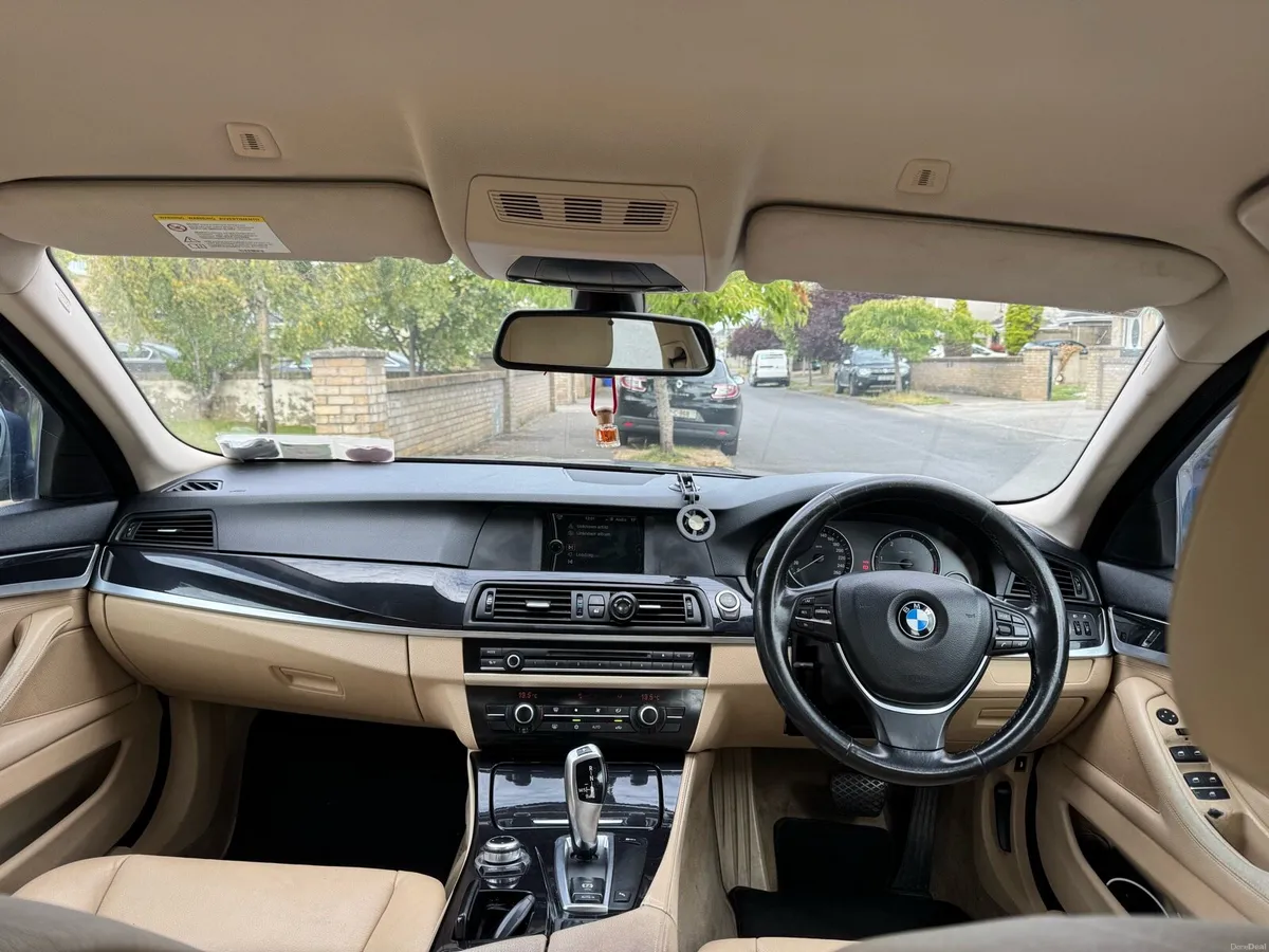 Car - Image 5