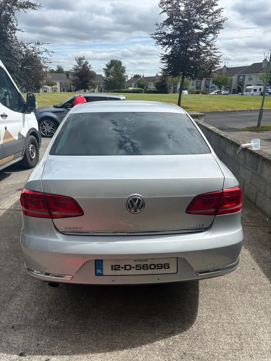 Volkswagen Passat Highline - Image 4