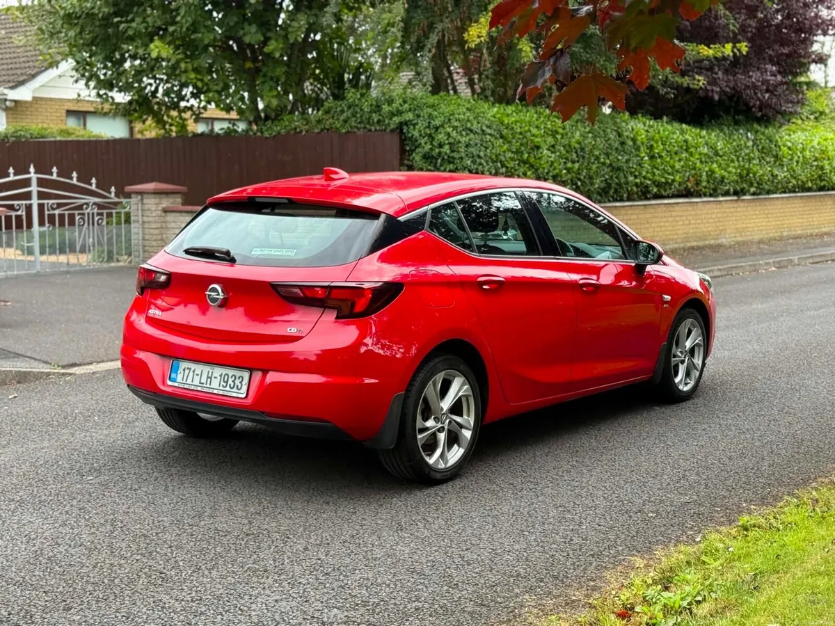 2017 Opel Astra Sri 1.6L diesel nct 03/27 tax04/27 - Image 3
