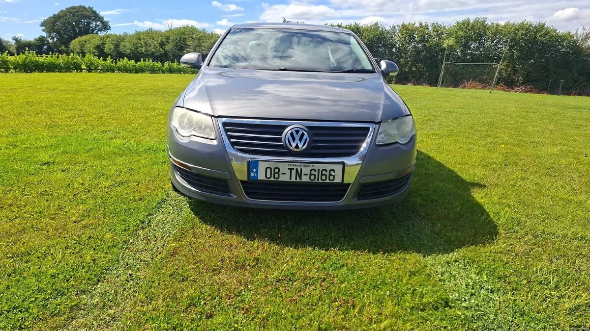 Volkswagen Passat 2008 - Image 1