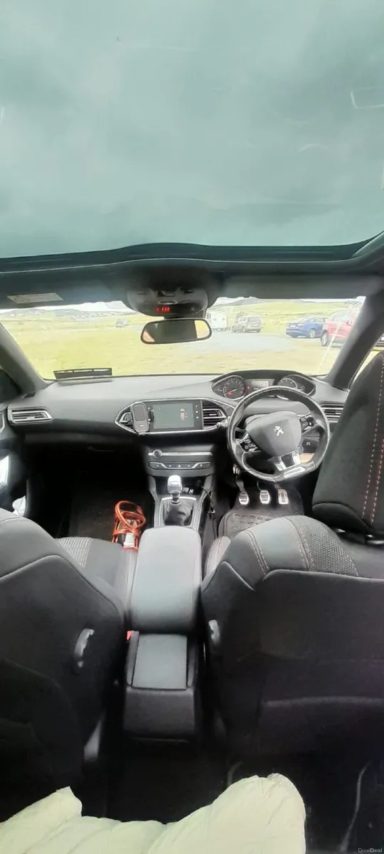 Peugeot 308 2018 - Image 6