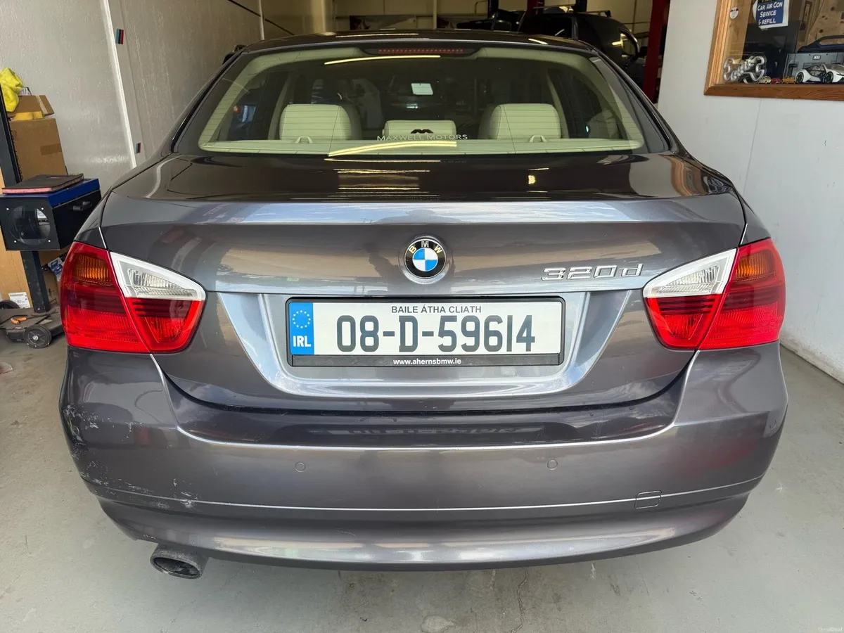 Bmw 320 D2008 new timing chain ! Call 085-1463553 - Image 4