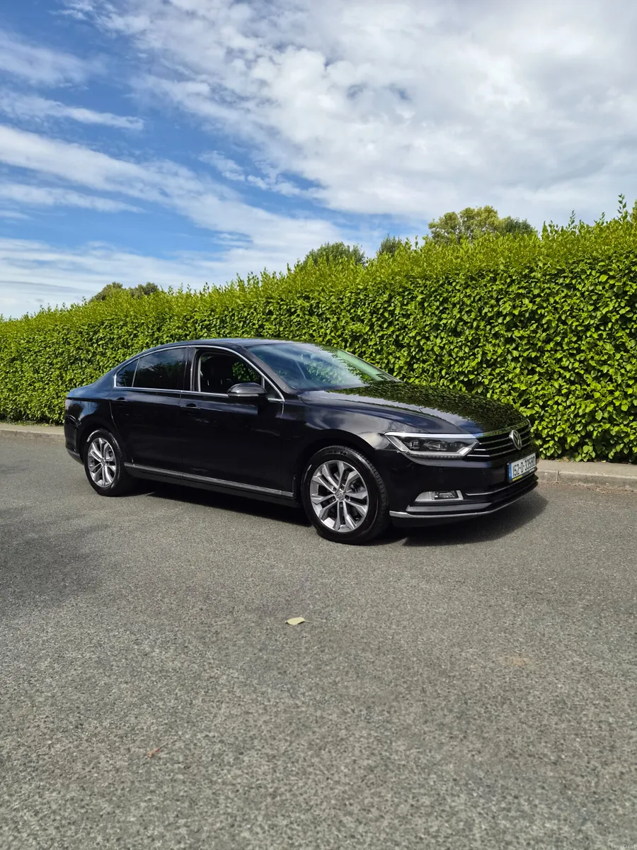 VW Passat // AUTO // 1.4 Petrol tsi - Image 2