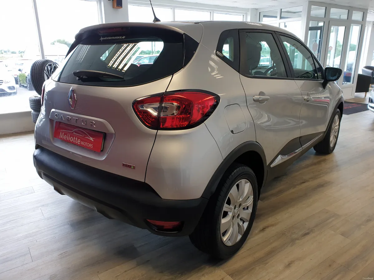 Renault Captur 1.5DCI EXPRESSION - Image 4