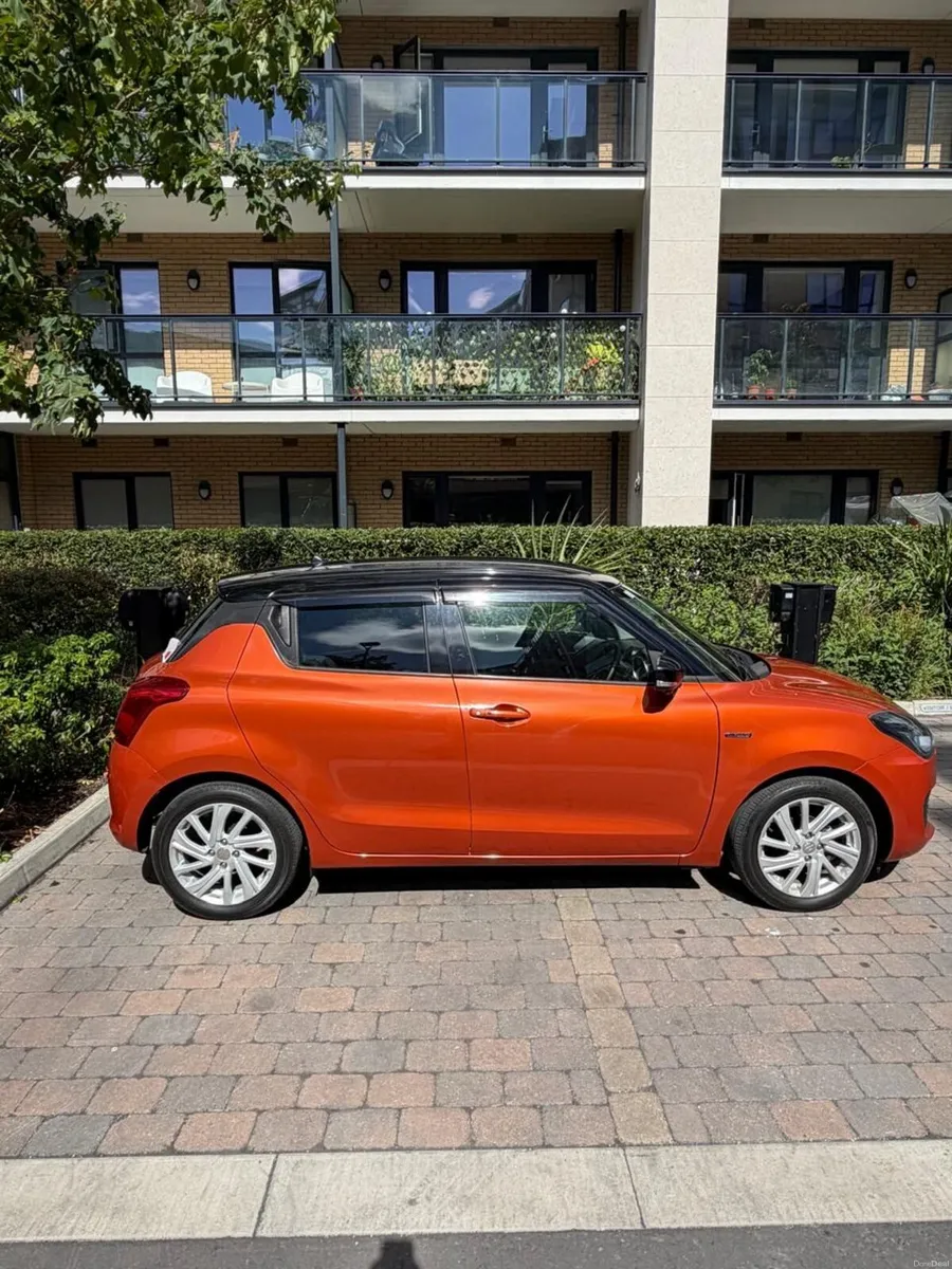 2021 Suzuki Swift 1.2 Automatic | 26k km| NCT 2028 - Image 2