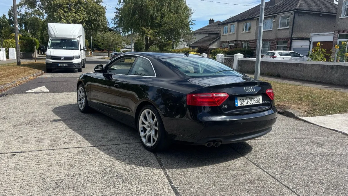 Low milage Audi A5 2009 - Image 3
