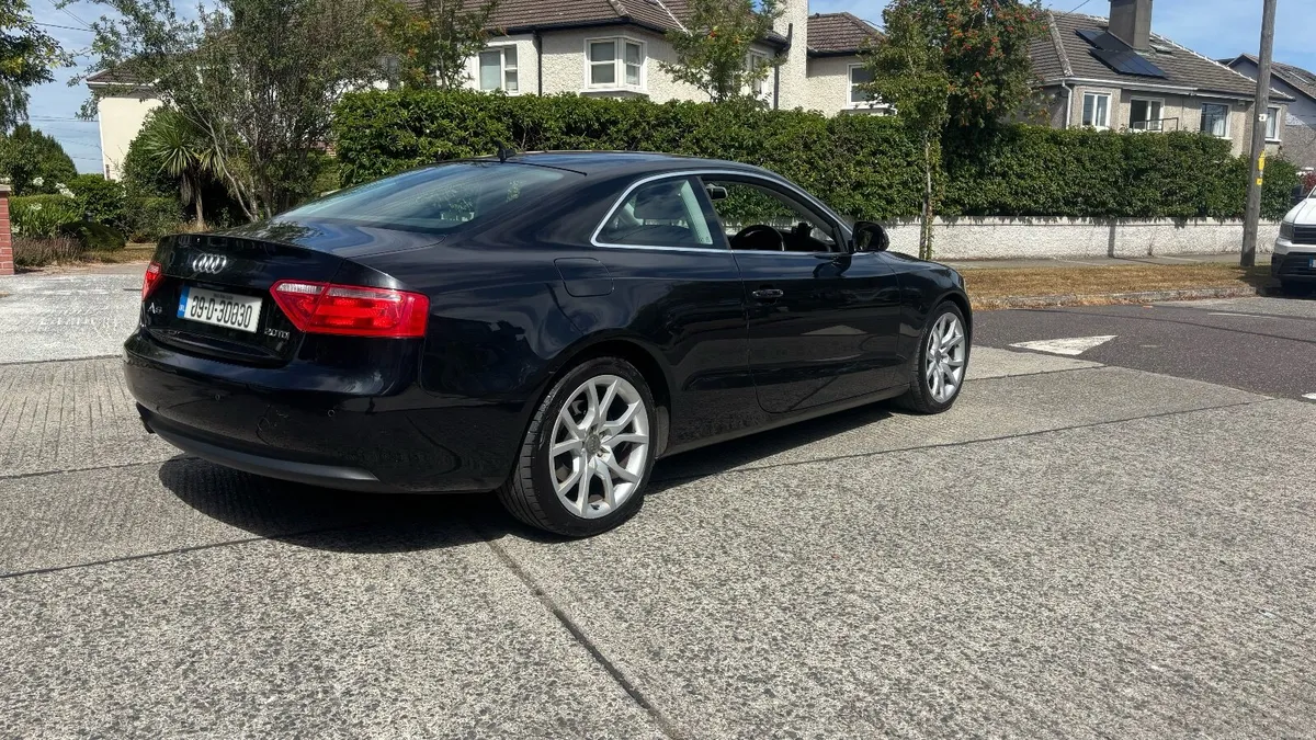 Low milage Audi A5 2009 - Image 4
