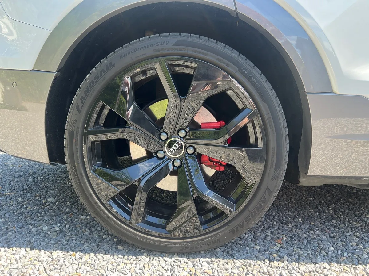 2022 Audi Etron 55 - Image 5
