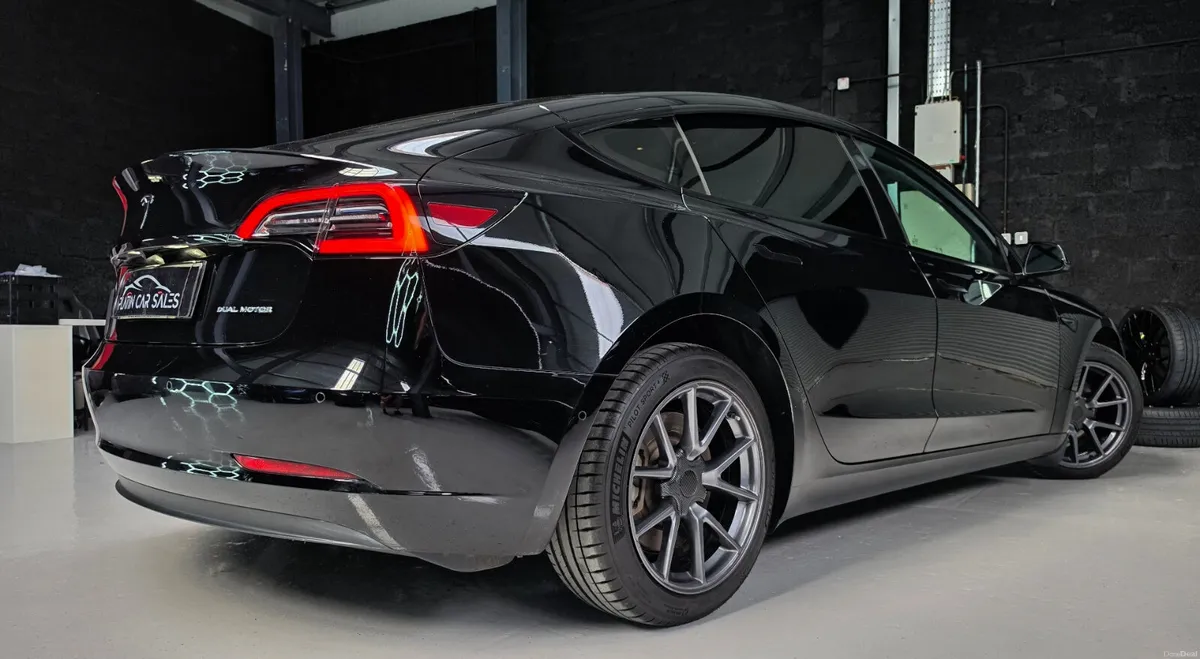 🔥 2022 Tesla Model 3 AWD Long Range - Image 6