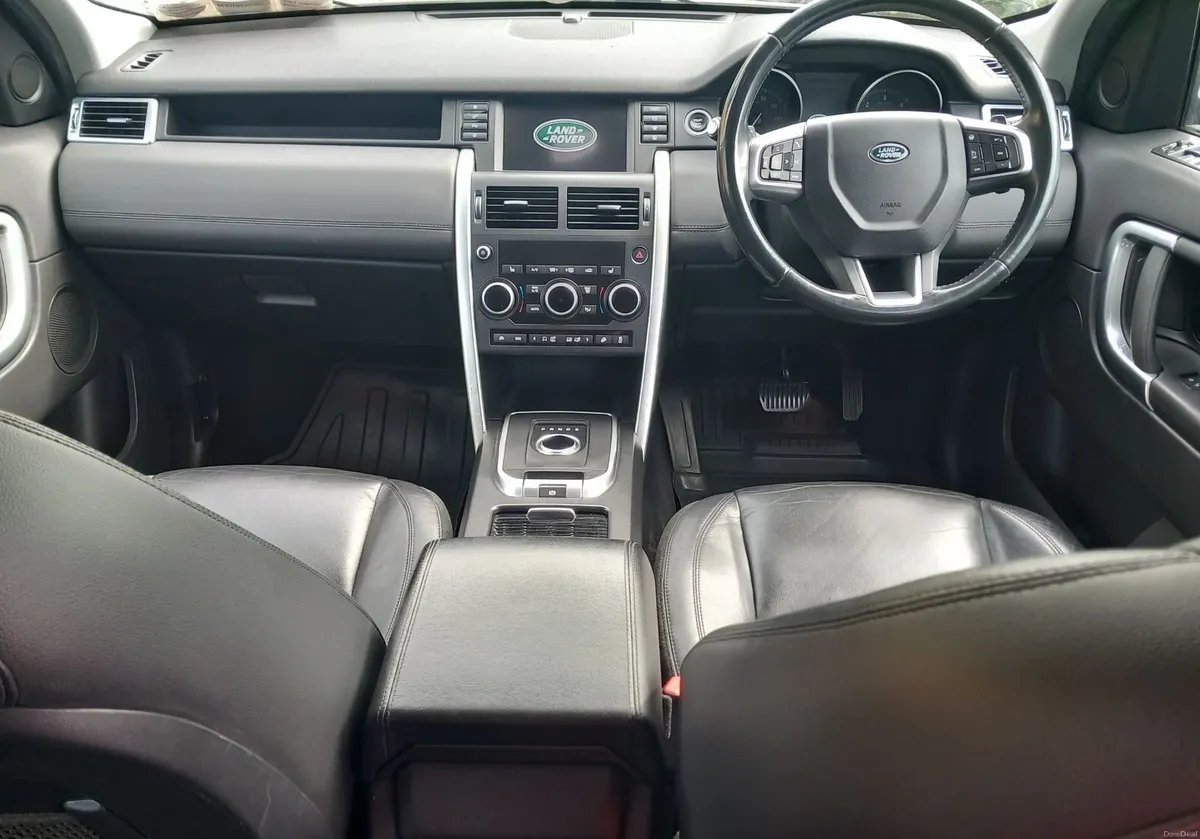 171 Discovery Sport Diesel Auto 7Seat - Image 6