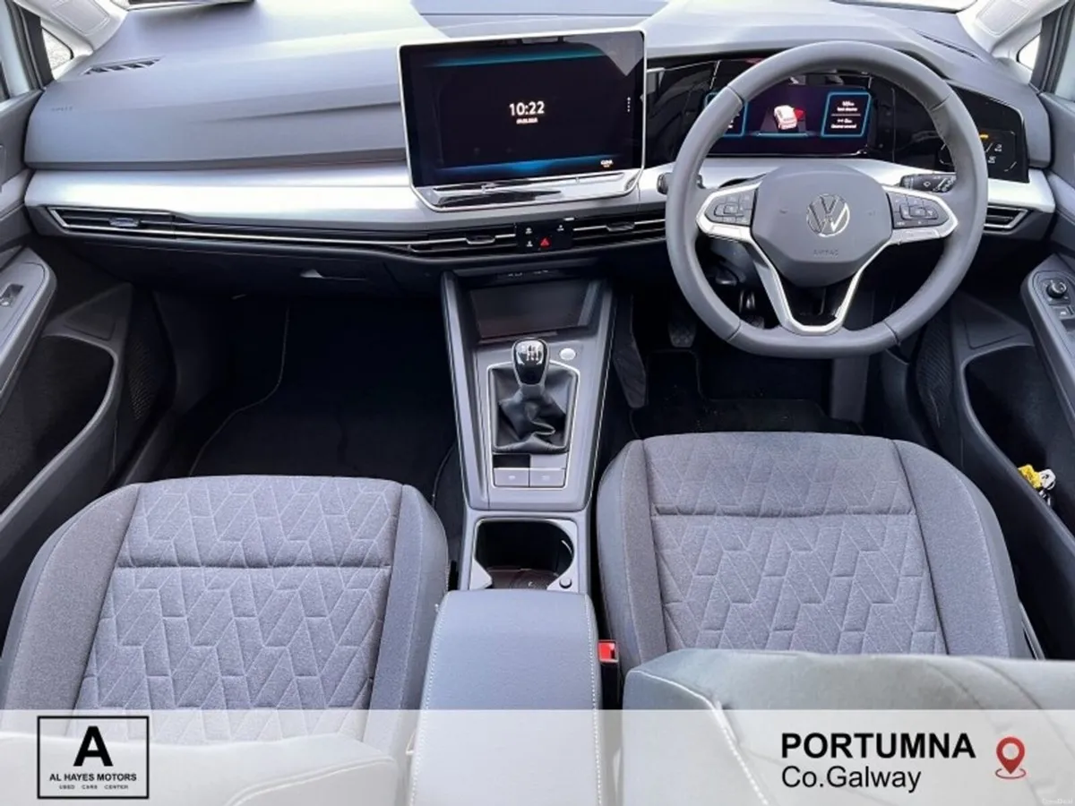 Volkswagen Golf EDITION 75 2.0 TDI 116HP - Image 2