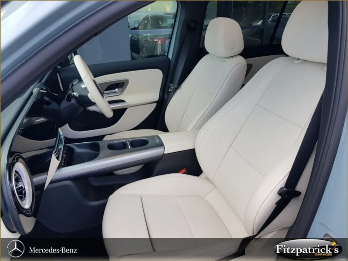 Mercedes-Benz GLB GLB200 Progressive - Image 4