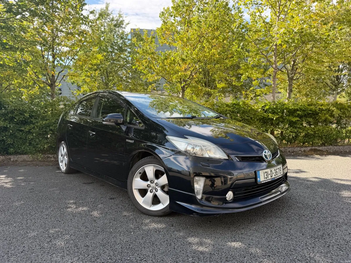 Toyota Prius - Image 2