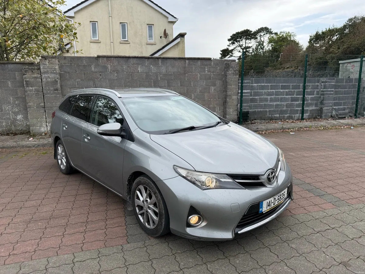 2014 TOYOTA AURIS ESTATE  NEW NCT TODAY - Image 2