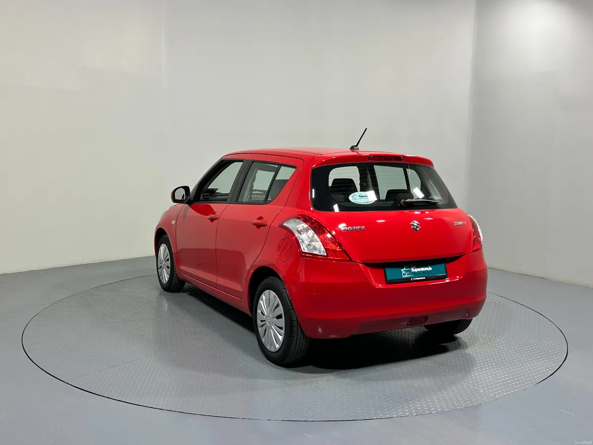 Suzuki Swift 1.2 GL 151 (2015) - Image 5