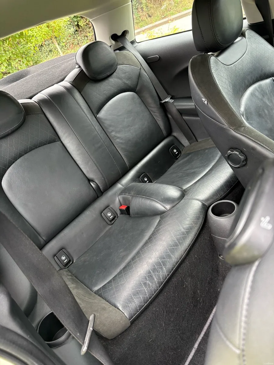 Mini Cooper - Image 6