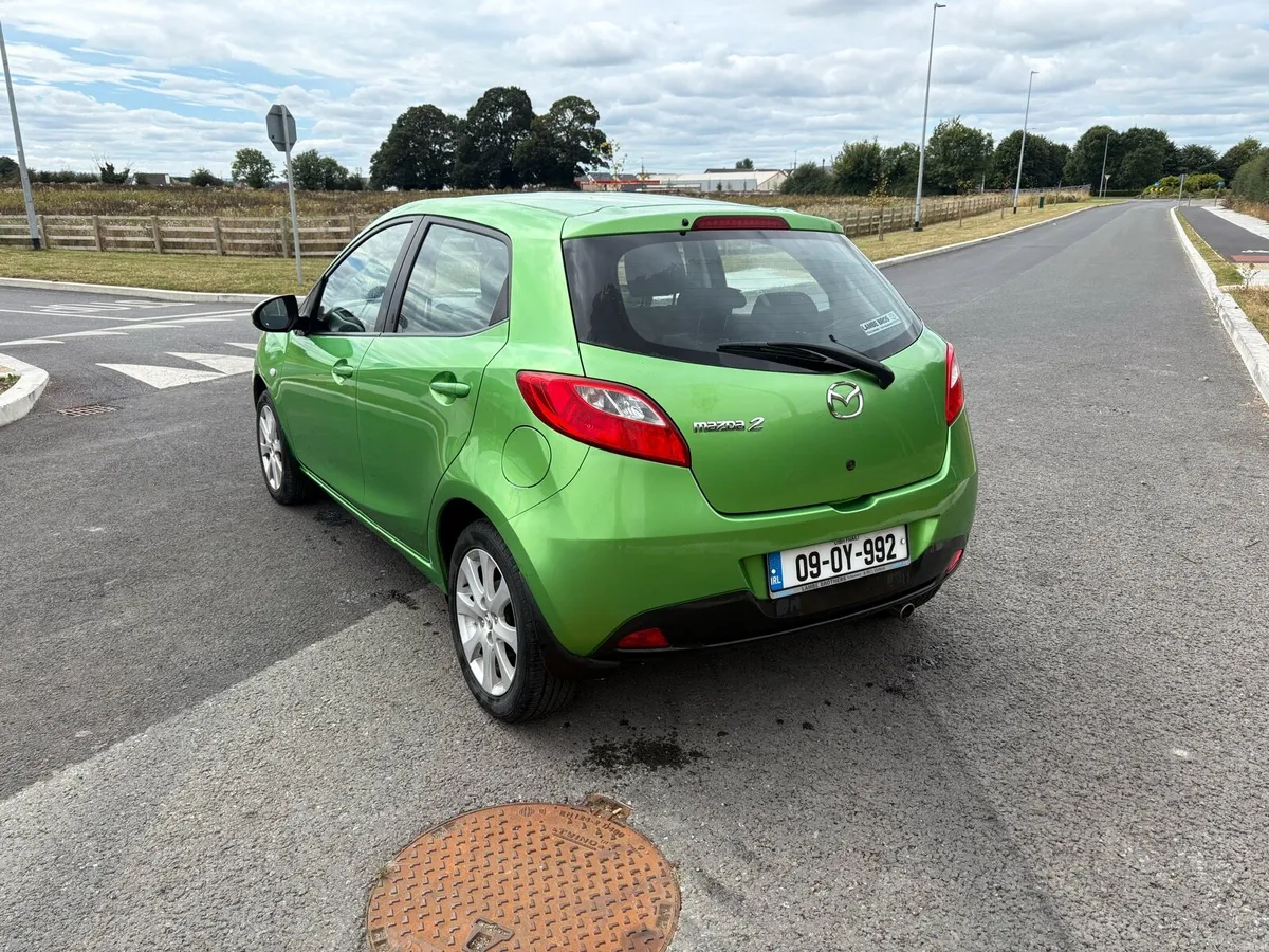 Mazda 2 - Image 4