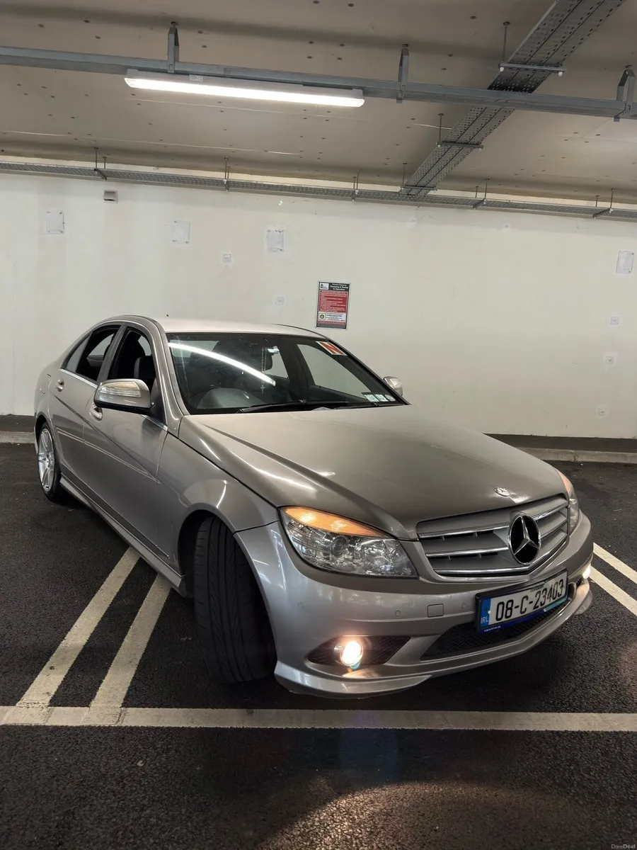 Mercedes-Benz Amg Auto - Image 5
