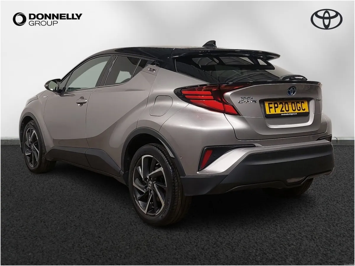 Toyota C-HR C-Hr Hatchback Dynamic - Image 2