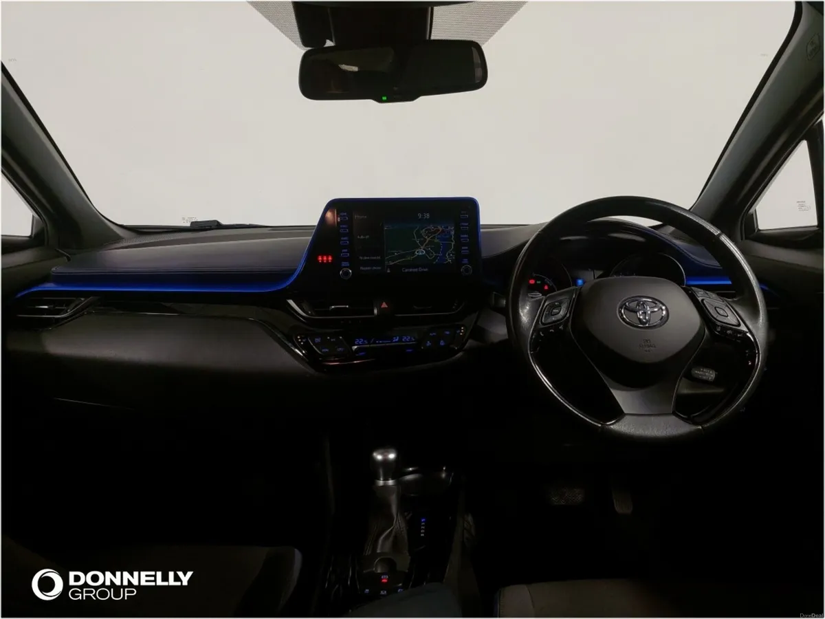 Toyota C-HR C-Hr Hatchback Dynamic - Image 5