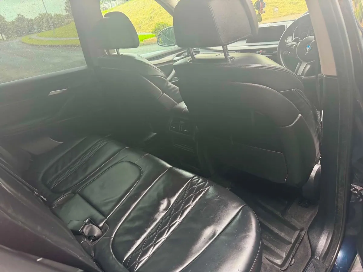 2016 BMW x5 - Image 4