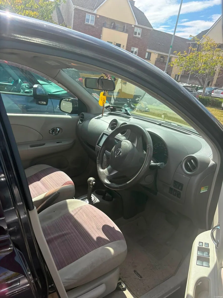 Car - Image 3