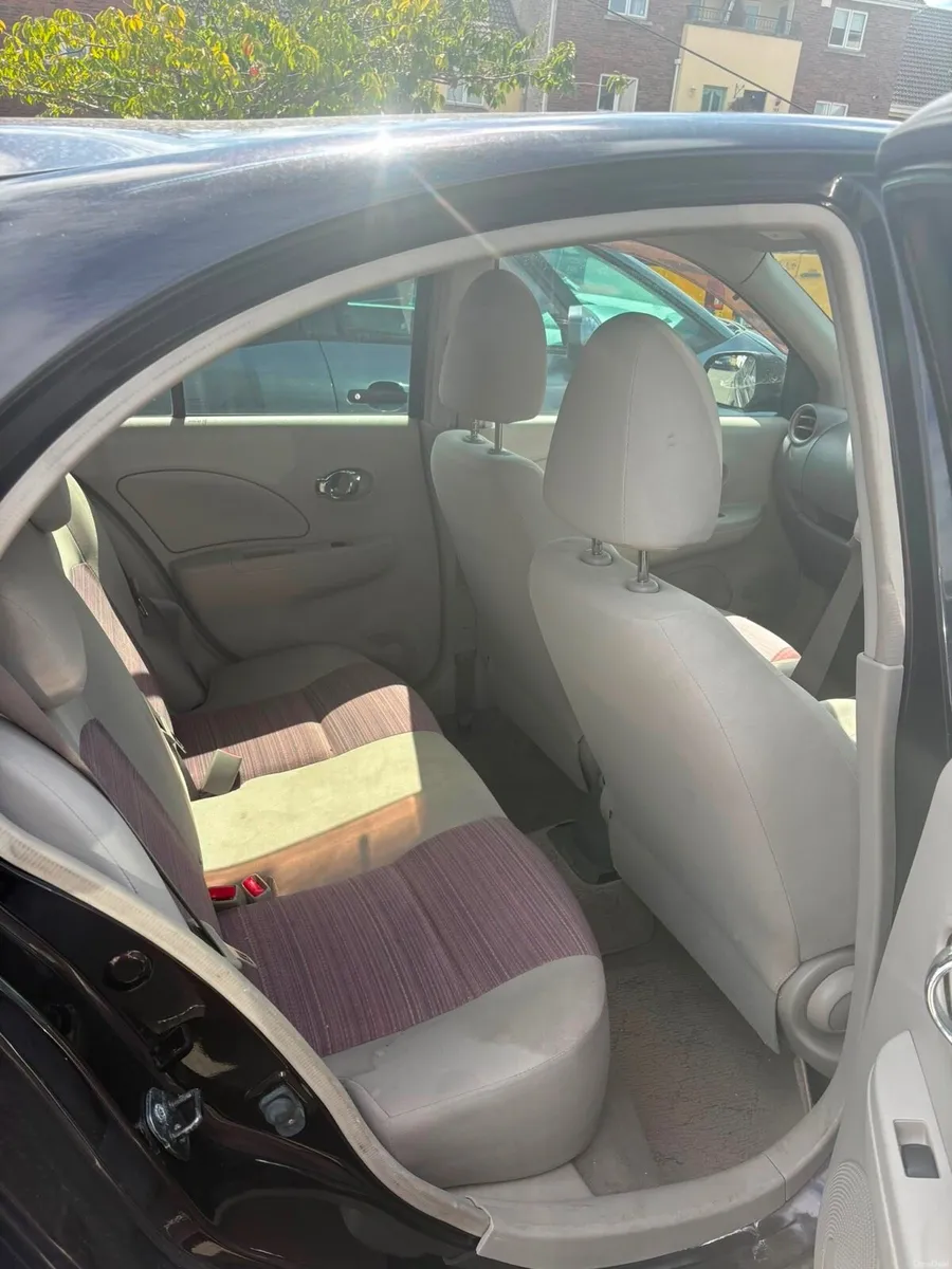 Car - Image 4