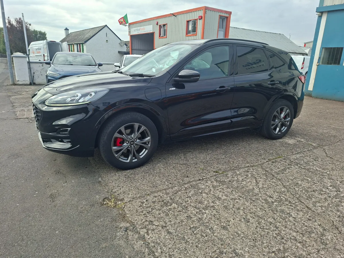 2023 Ford Kuga 2.5 Duratec 225PS PHEV ST-Line Auto - Image 6