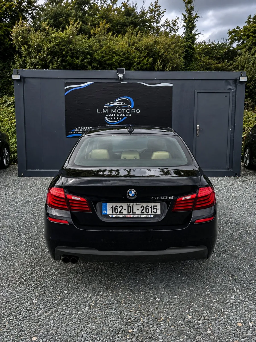 BMW 5-Series 2016 M-Sport - Image 3