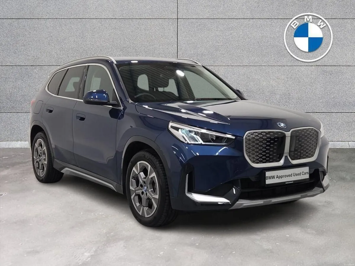 BMW iX1 eDrive20 xLine - Image 1