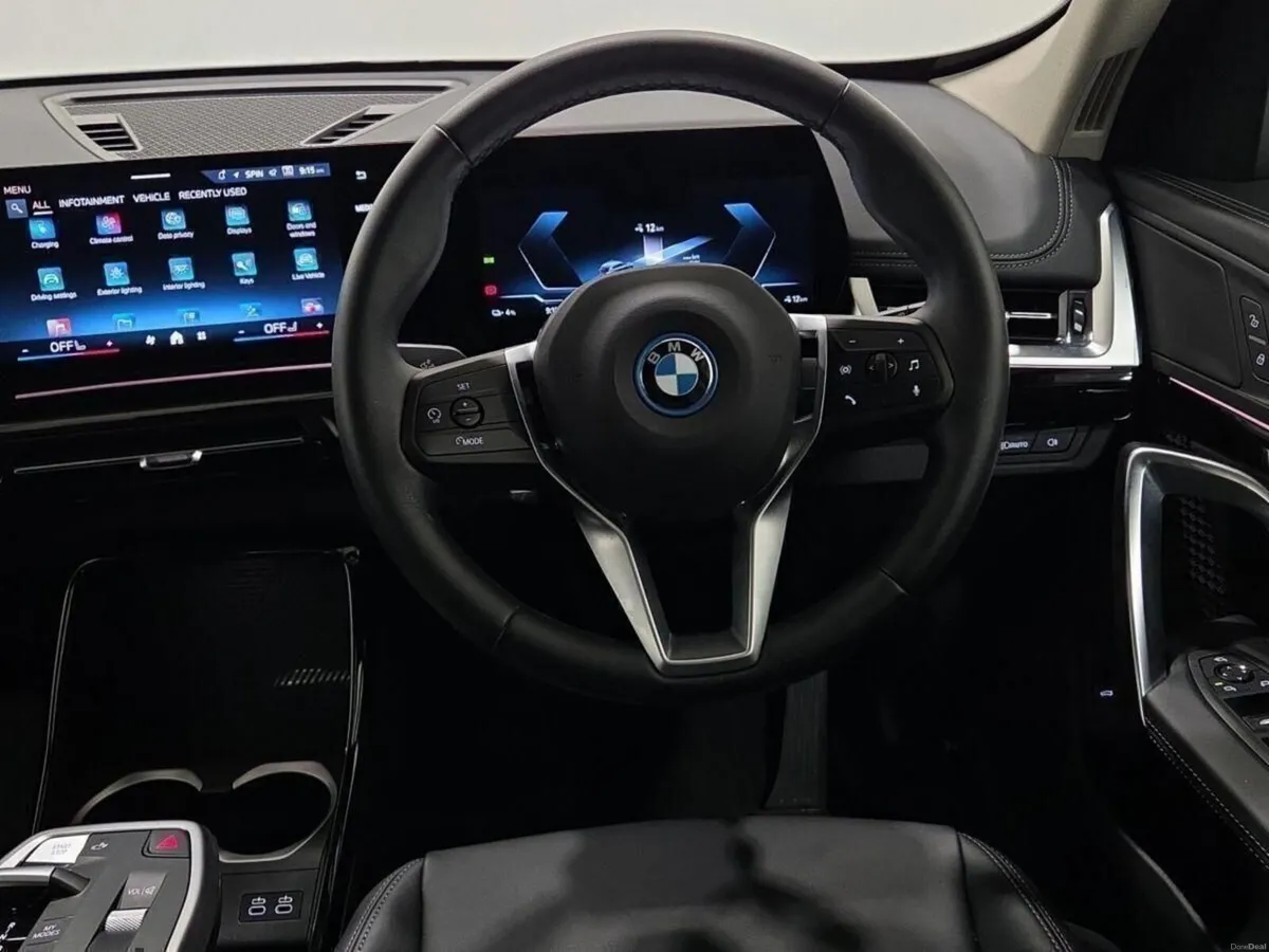 BMW iX1 eDrive20 xLine - Image 5