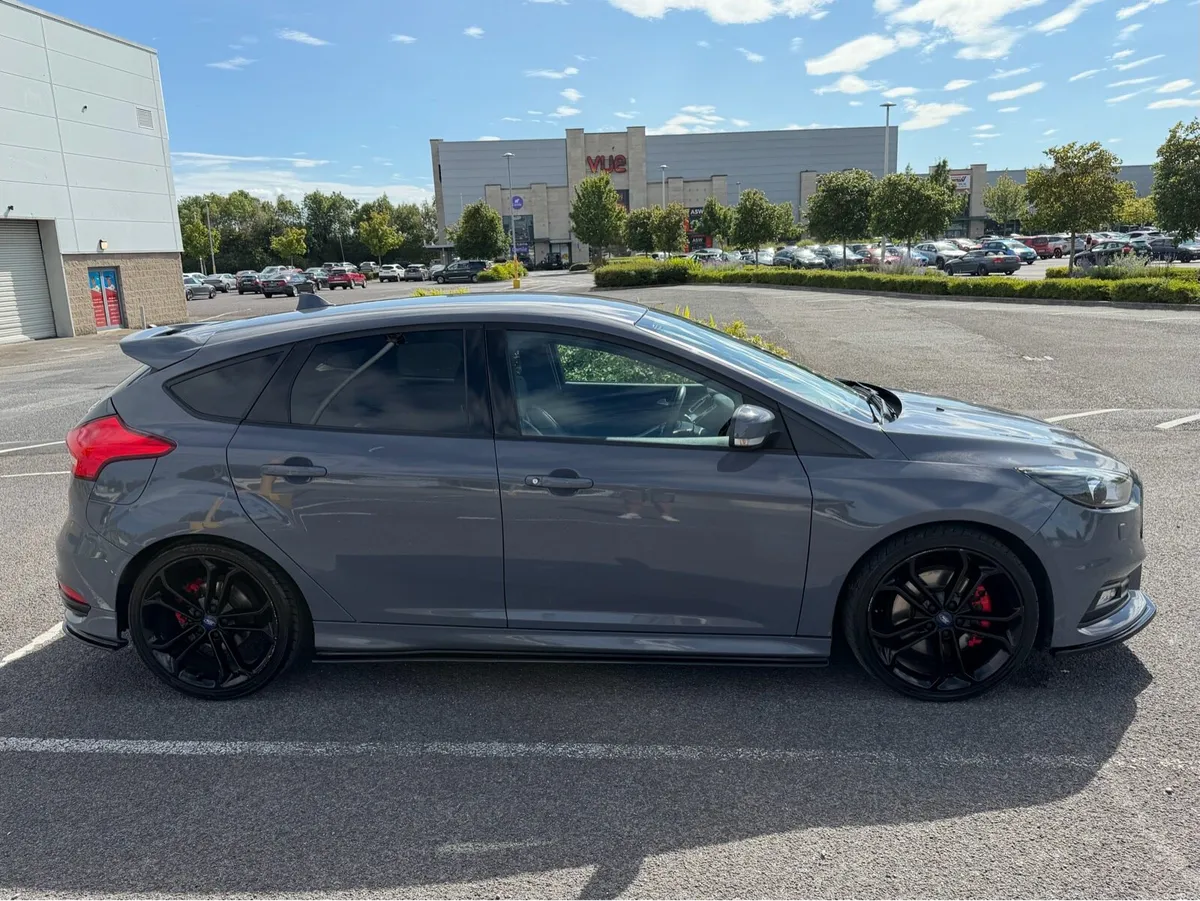 Ford Focus ST3 2.0 TDCI - Image 6