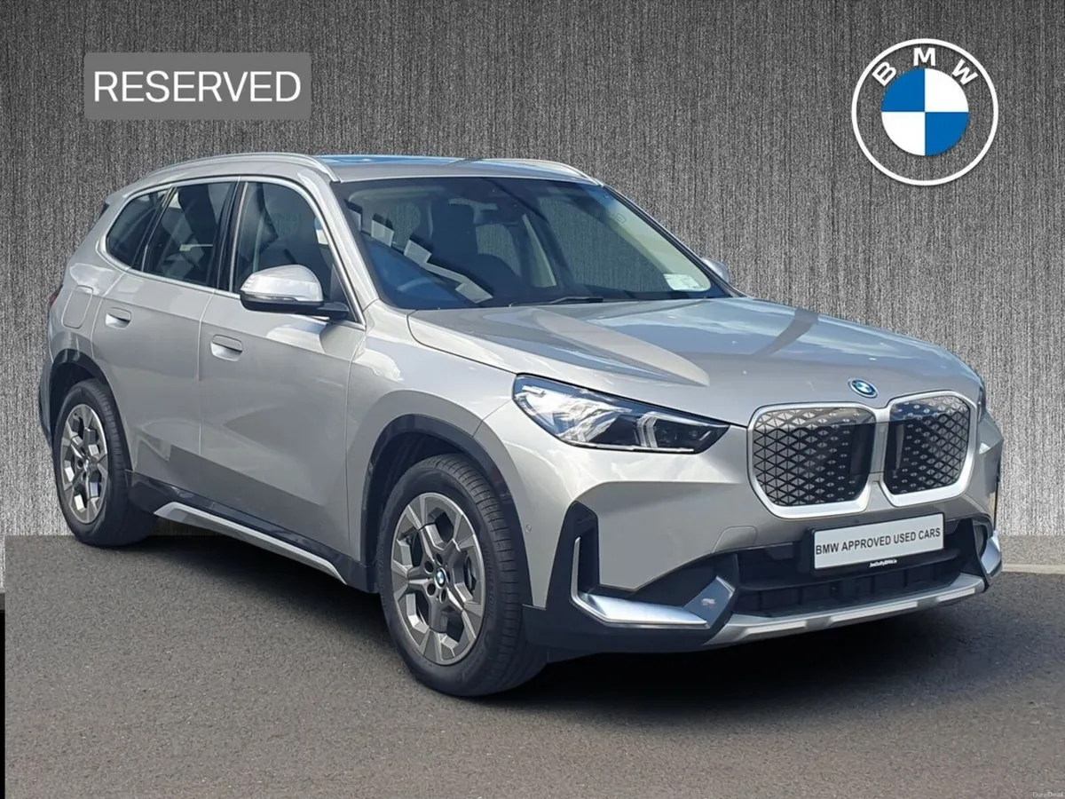 BMW iX1 eDrive20 xLine - Image 1