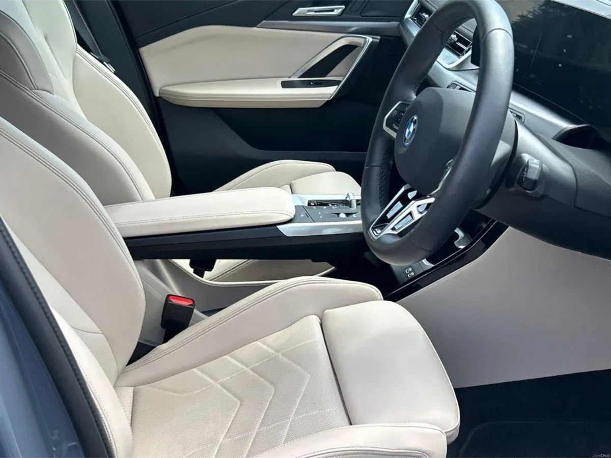 BMW iX1 eDrive20 M Sport - Image 6