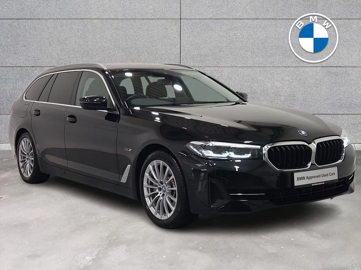 BMW 5-Series 530e SE Touring - Image 1