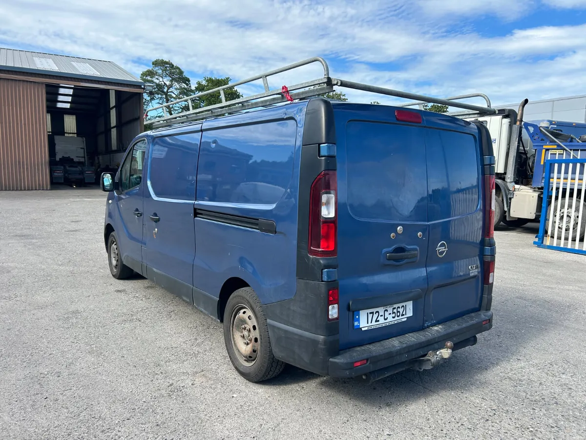 Opel Vivaro 2017 - Image 4