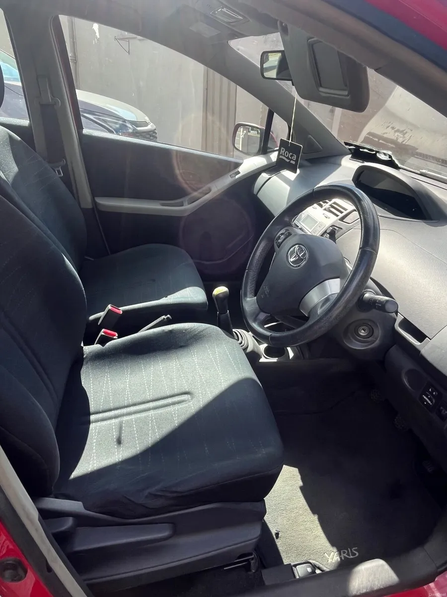 Toyota Yaris 2008 - Image 3